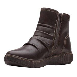 Clarks Women's Caroline Orchid Ruched Round Toe Booties Brown Leather Size 7.5